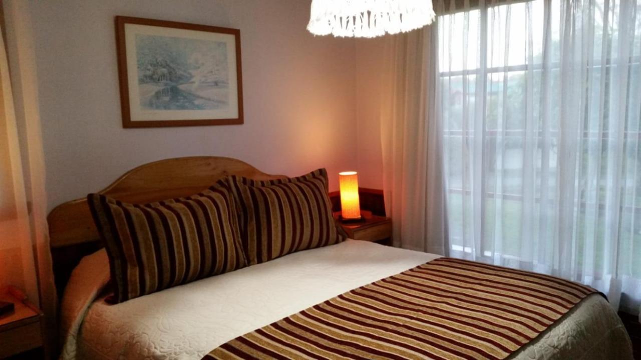 פורטו ואראס Hotel Y Cabanas Molino Viejo מראה חיצוני תמונה