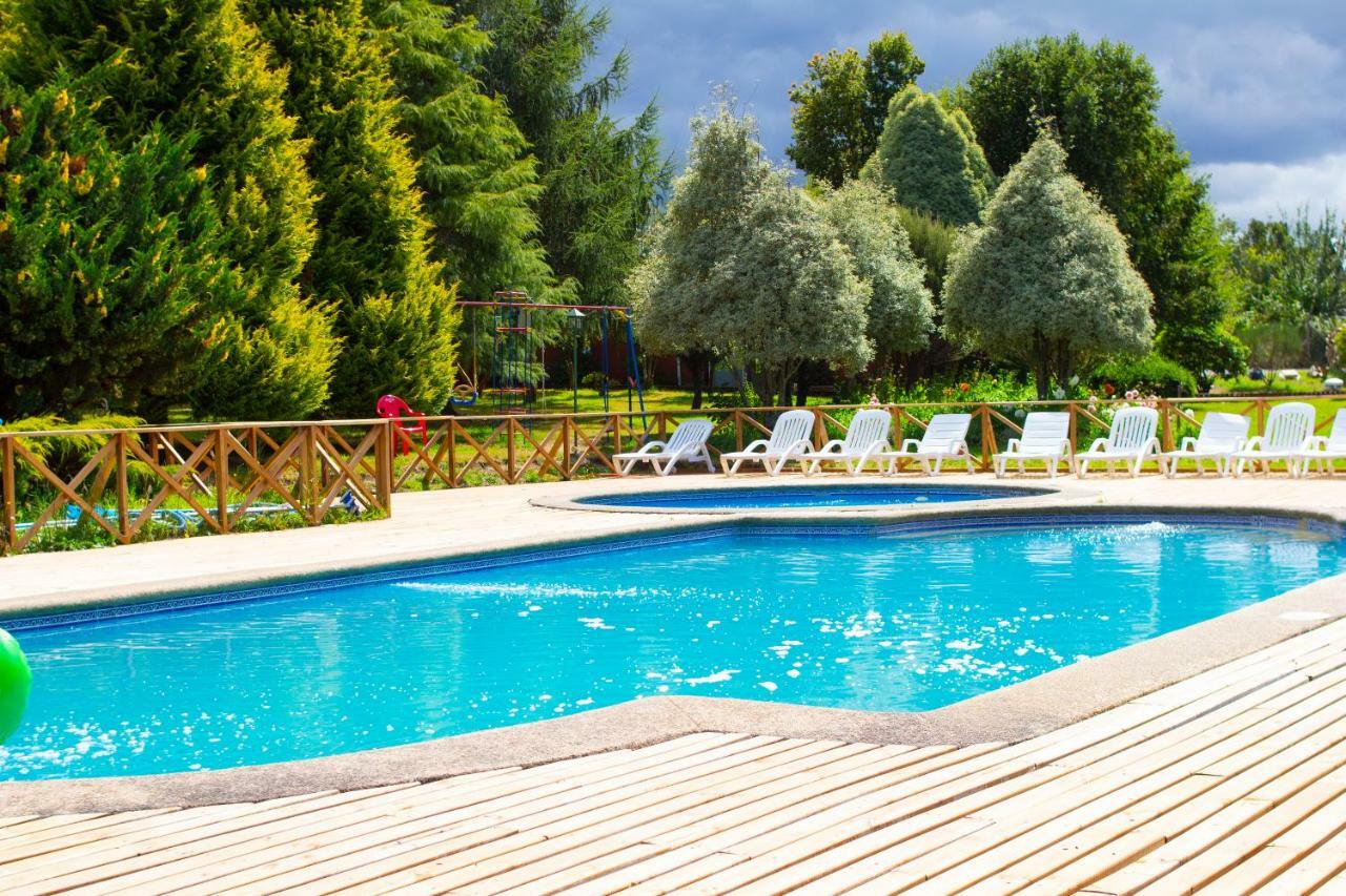 פורטו ואראס Hotel Y Cabanas Molino Viejo מראה חיצוני תמונה
